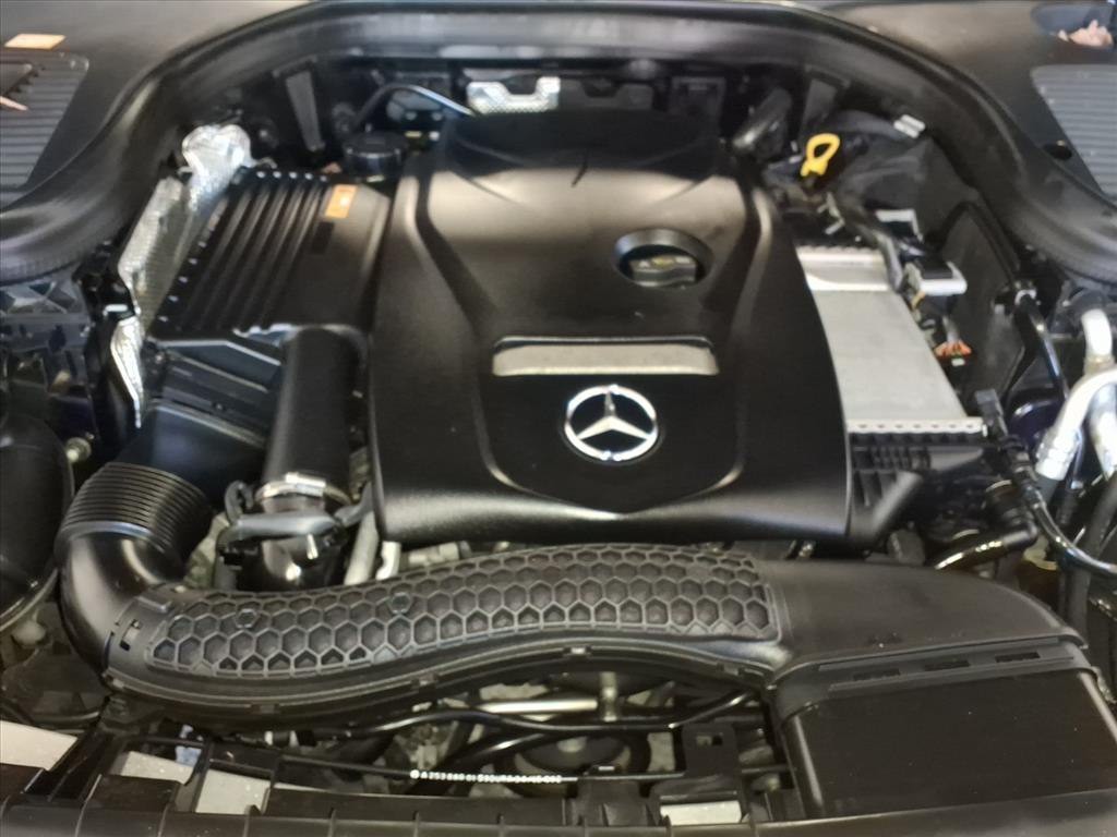 2016 Mercedes-Benz GLC-Class Image 17