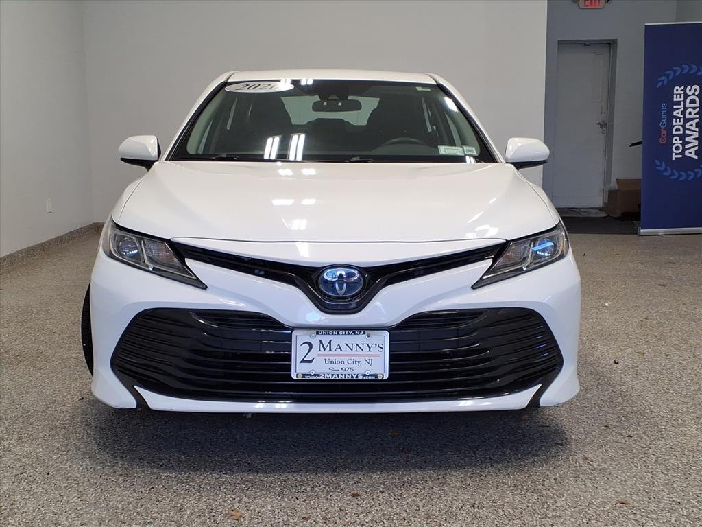 2020 Toyota Camry Image 2
