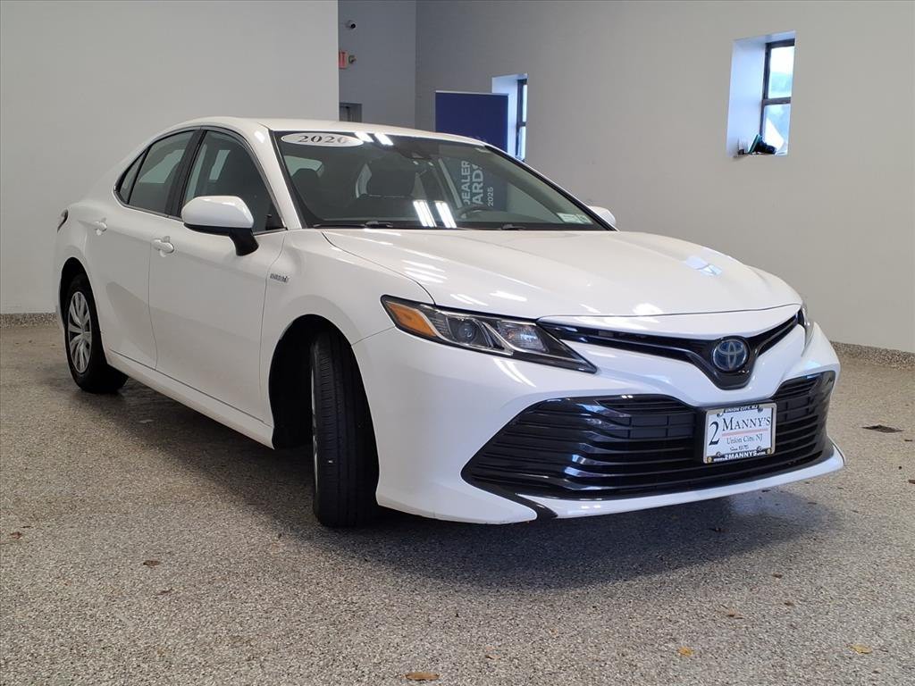 2020 Toyota Camry Image 3