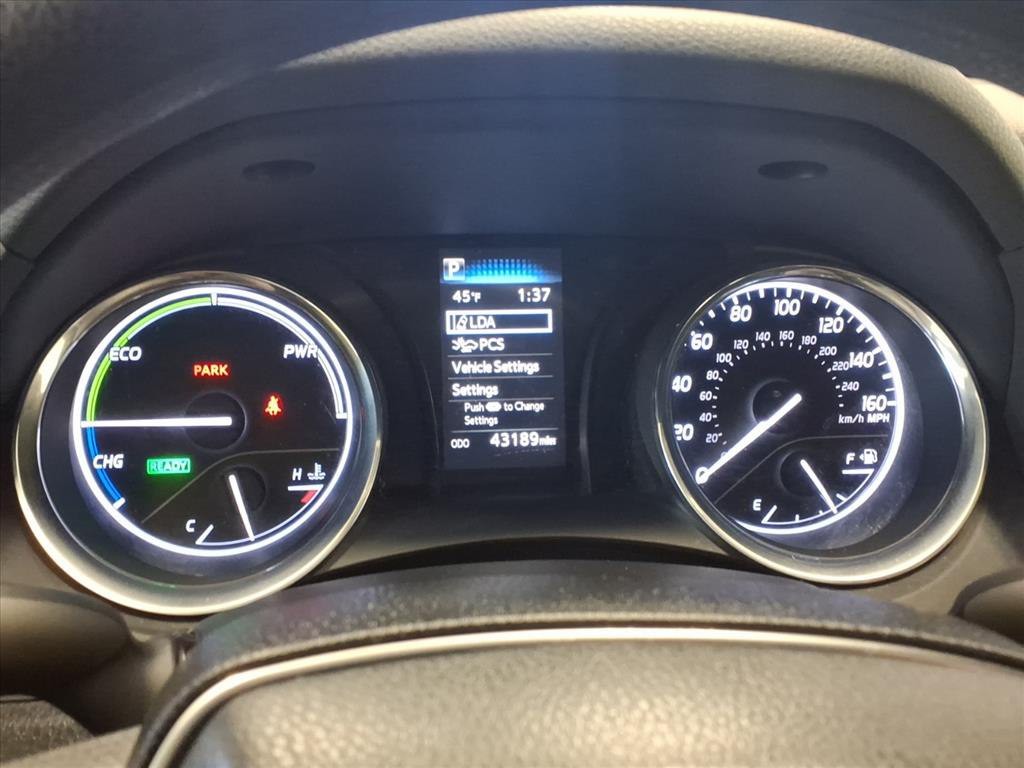 2020 Toyota Camry Image 11