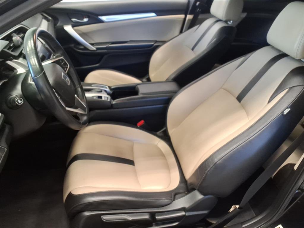 2016 Honda Civic Image 18