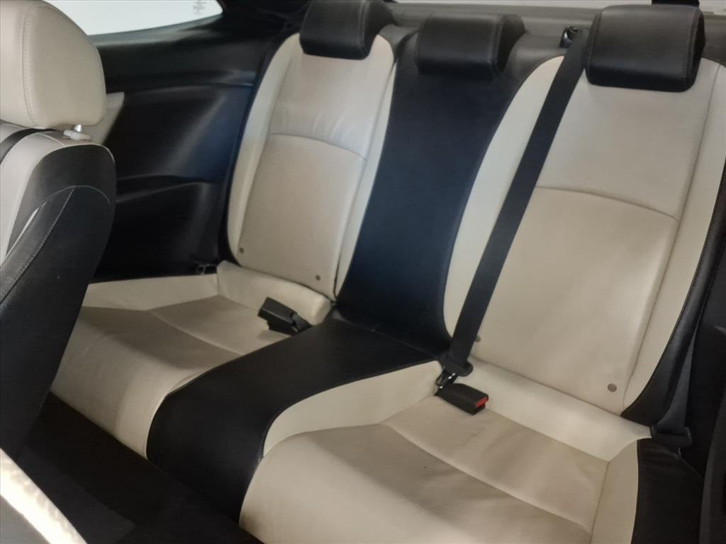 2016 Honda Civic Image 19