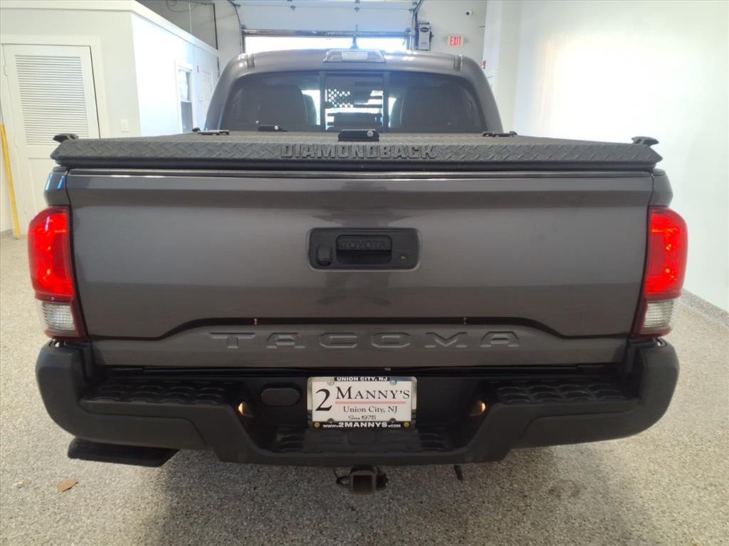 2019 Toyota Tacoma Image 5