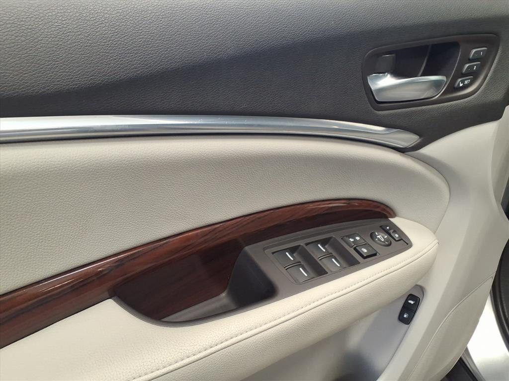 2016 Acura MDX Image 8