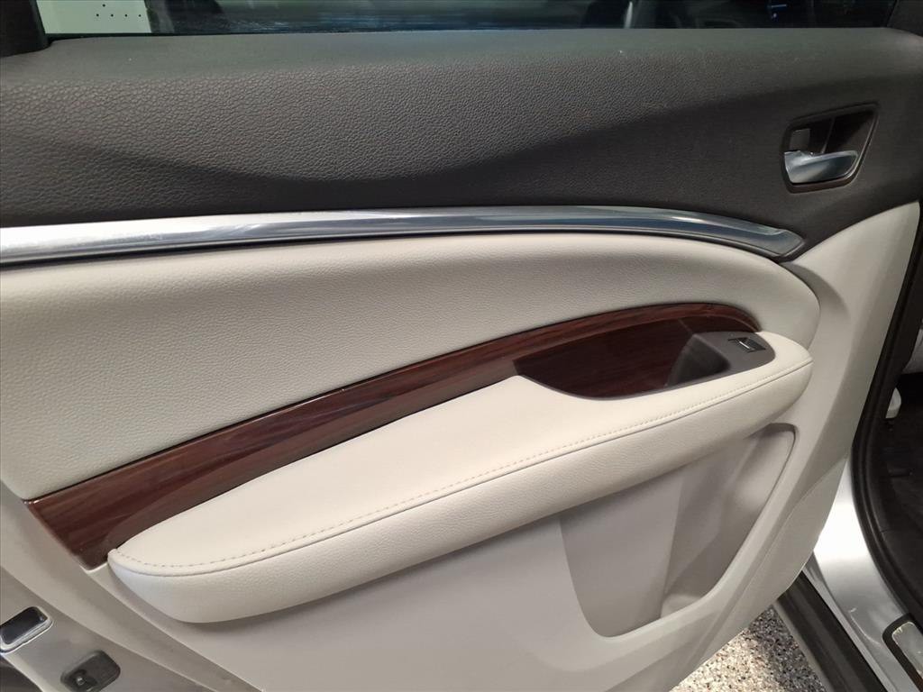 2016 Acura MDX Image 20