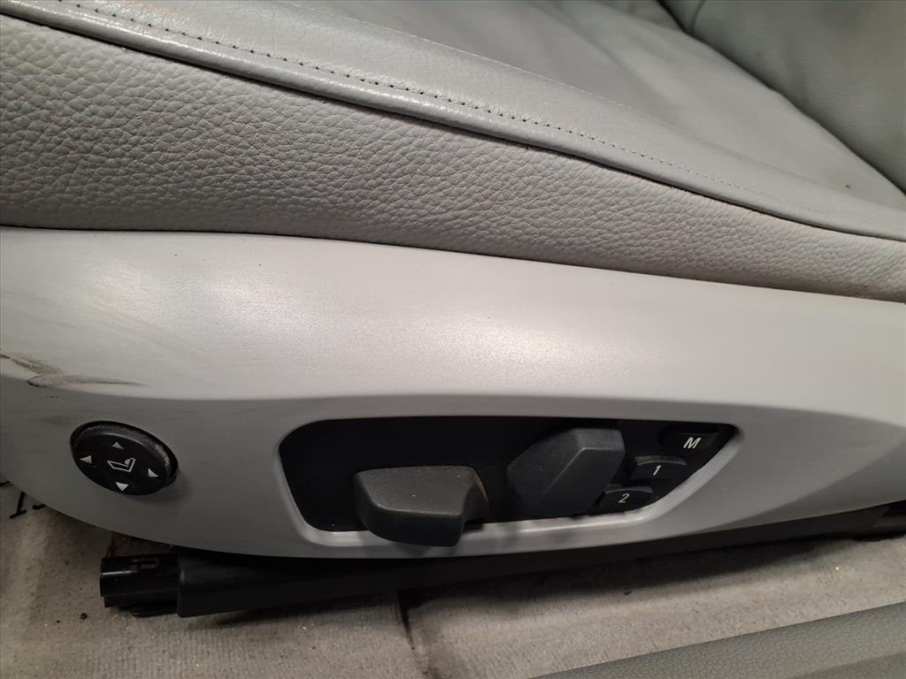 2011 BMW 1 Series Image 17