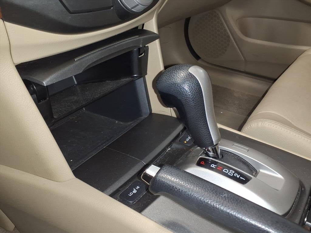 2011 Honda Accord Image 16