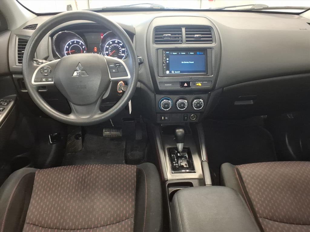 2019 Mitsubishi Outlander Image 9