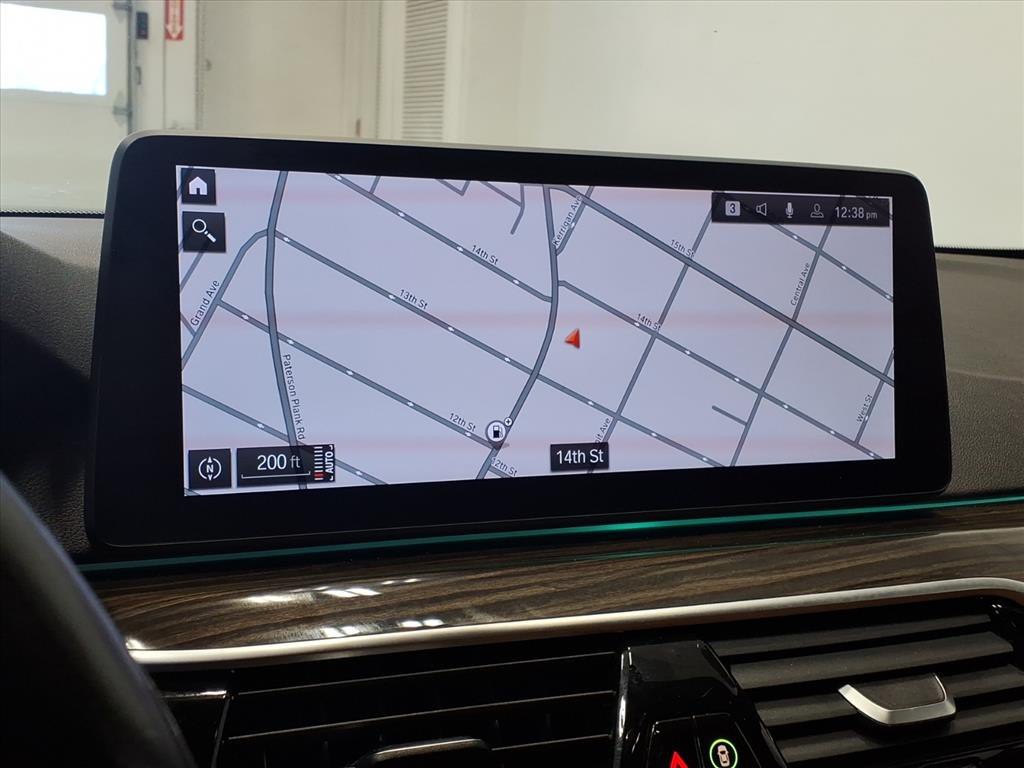 2021 BMW 5 Series Image 13