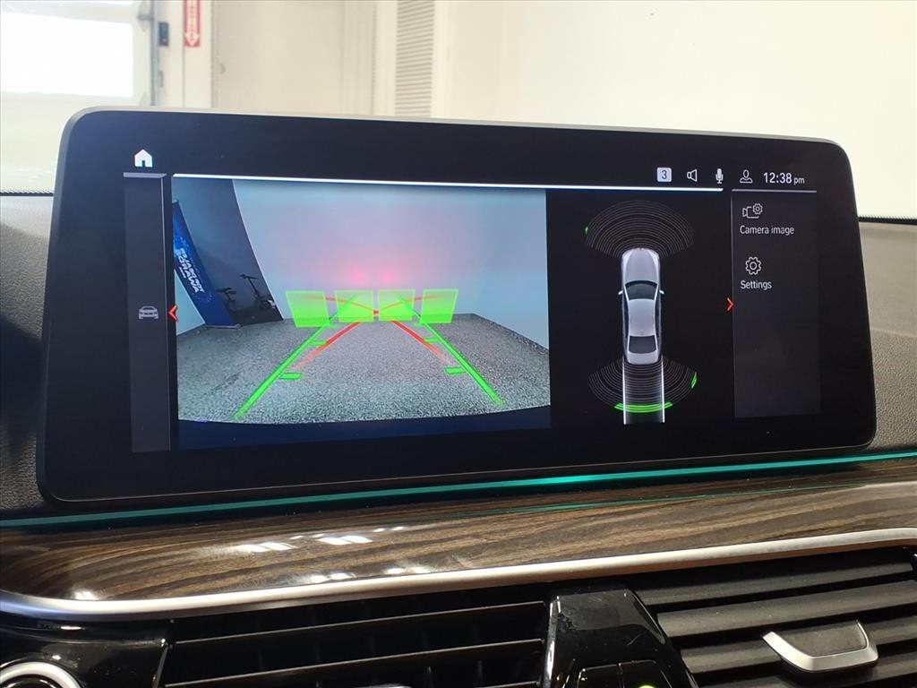 2021 BMW 5 Series Image 14