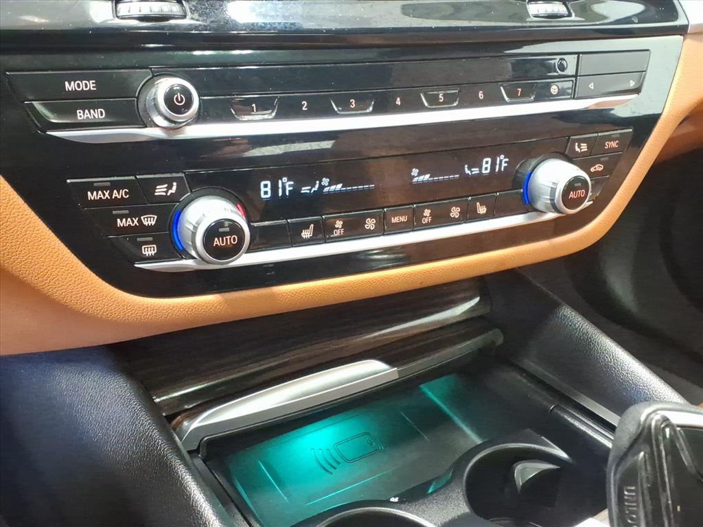 2021 BMW 5 Series Image 16