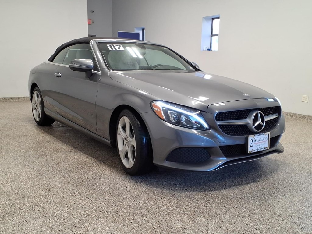 2017 Mercedes-Benz C-Class Image 3