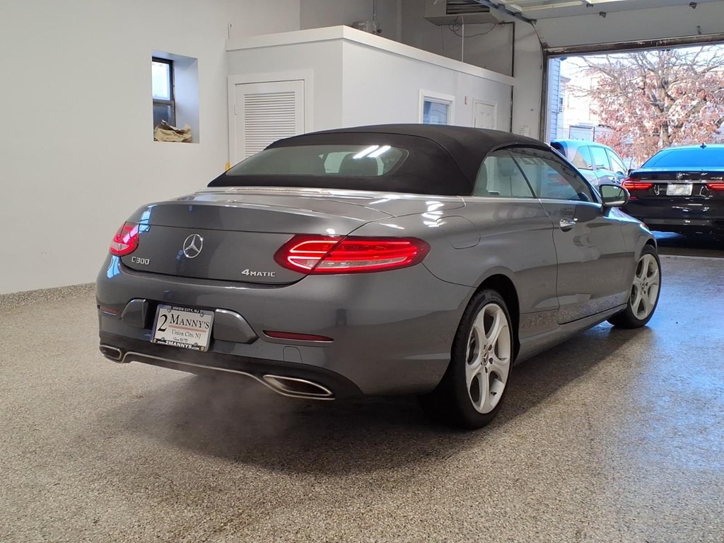 2017 Mercedes-Benz C-Class Image 4