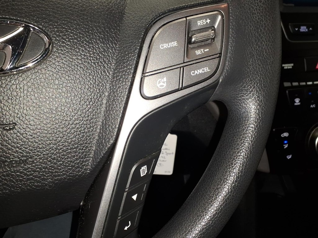 2016 Hyundai Santa Fe Sport Image 13