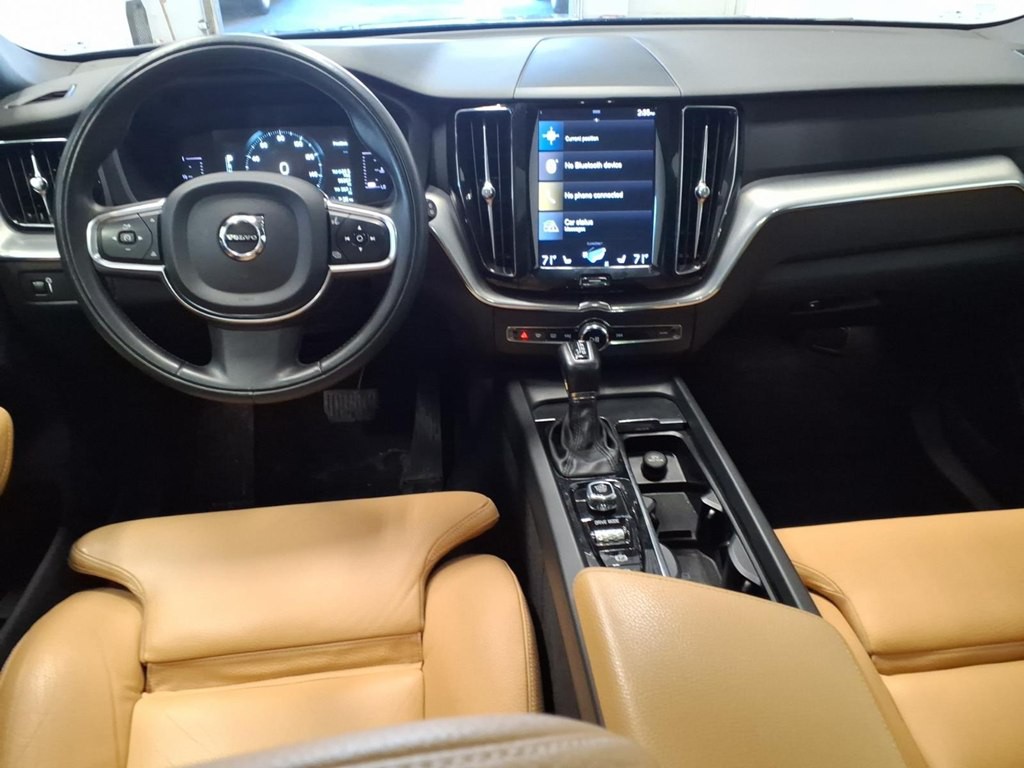 2019 Volvo XC60 Image 9