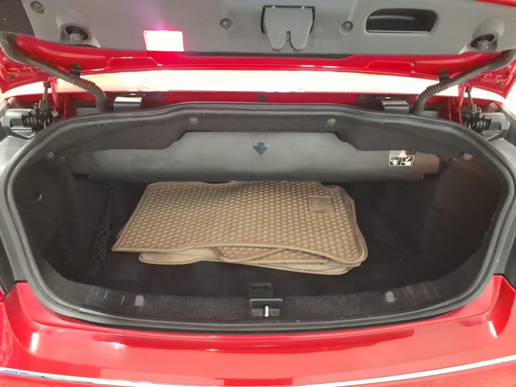 2011 Mercedes-Benz E-Class Image 23