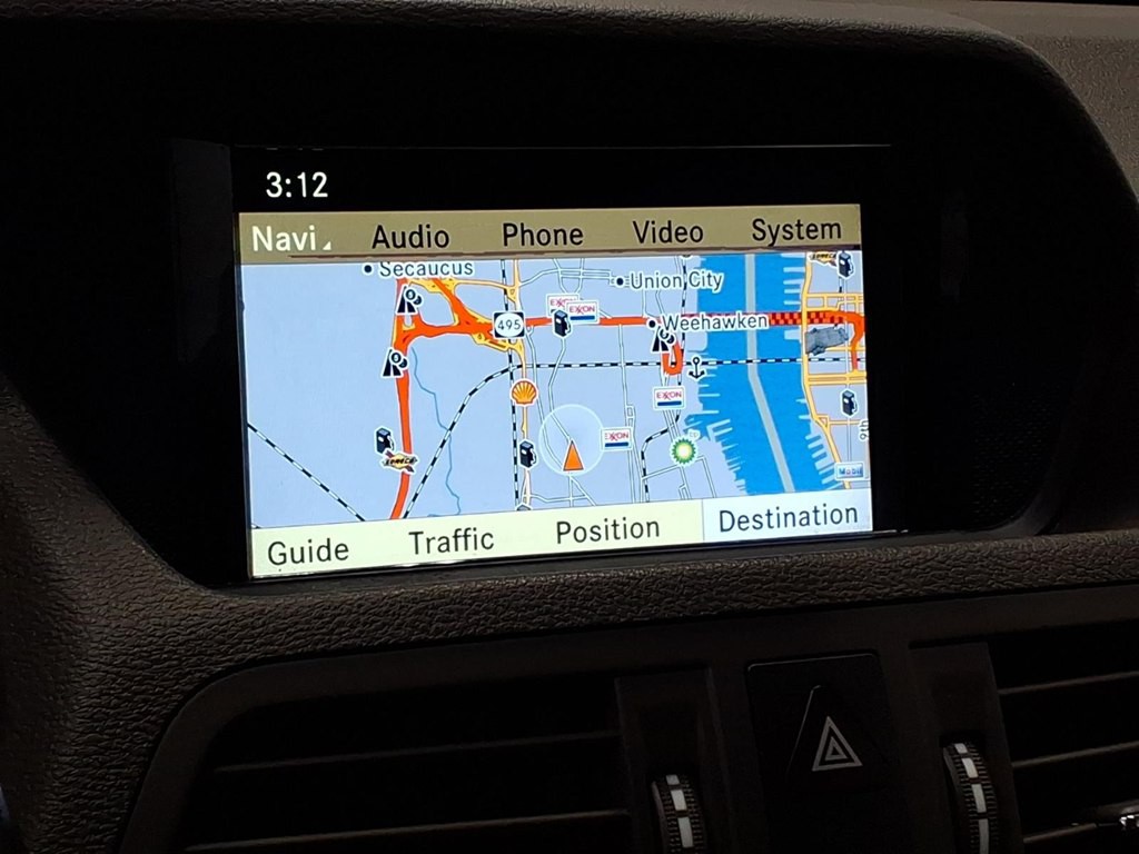 2011 Mercedes-Benz E-Class Image 12