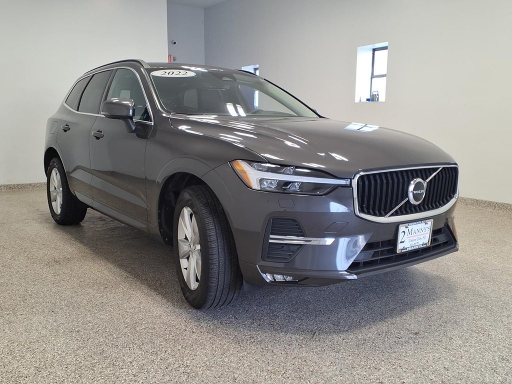 2022 Volvo XC60 Image 3