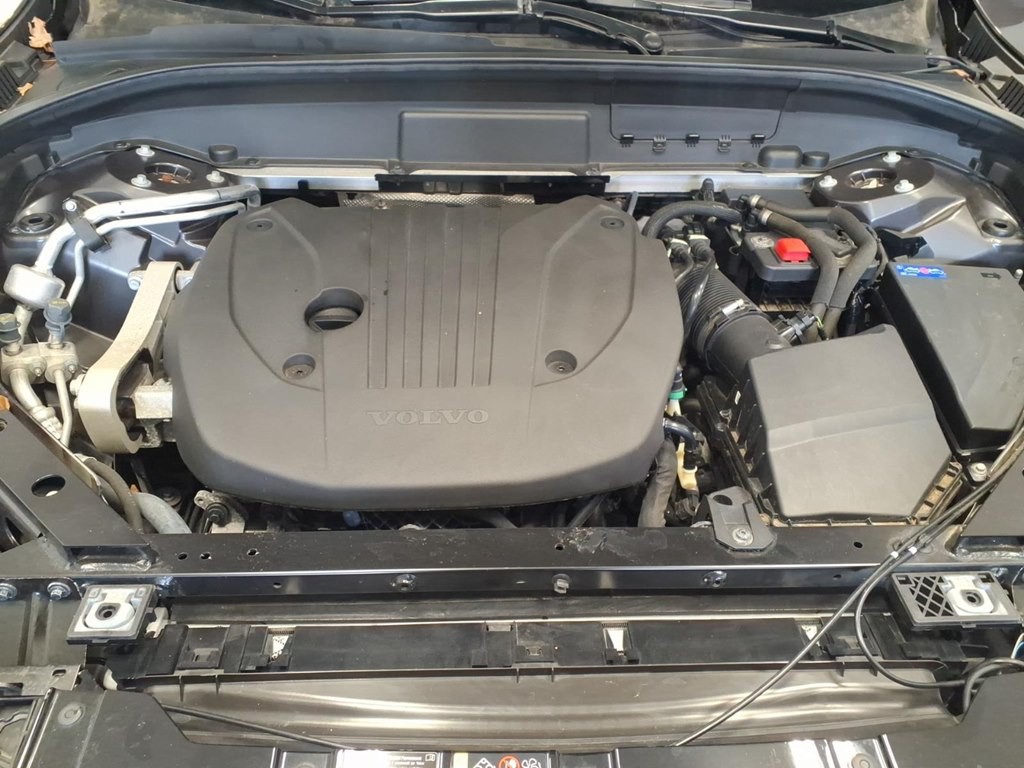 2022 Volvo XC60 Image 22