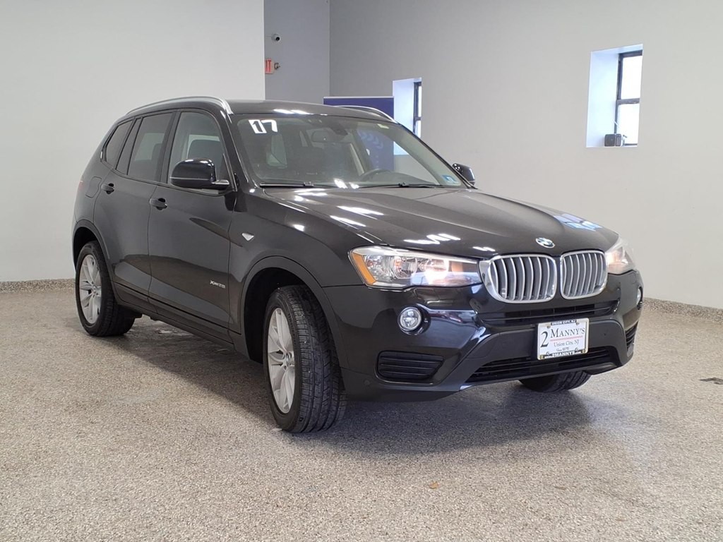 2017 BMW X3 Image 3