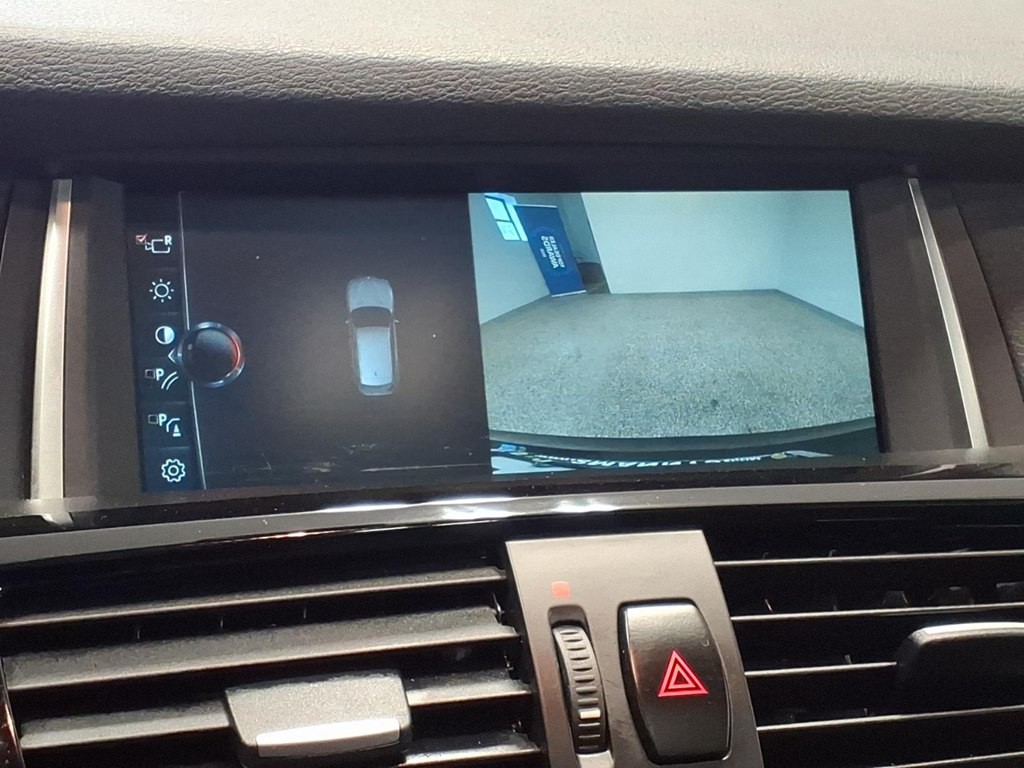 2017 BMW X3 Image 15