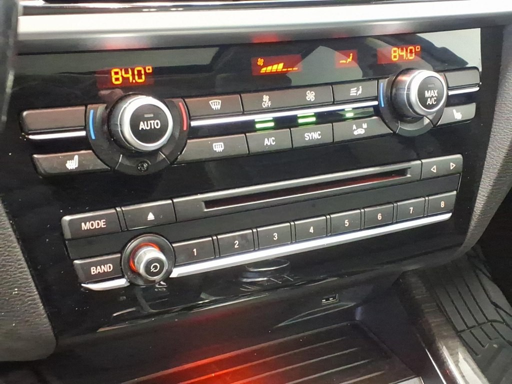 2017 BMW X3 Image 16