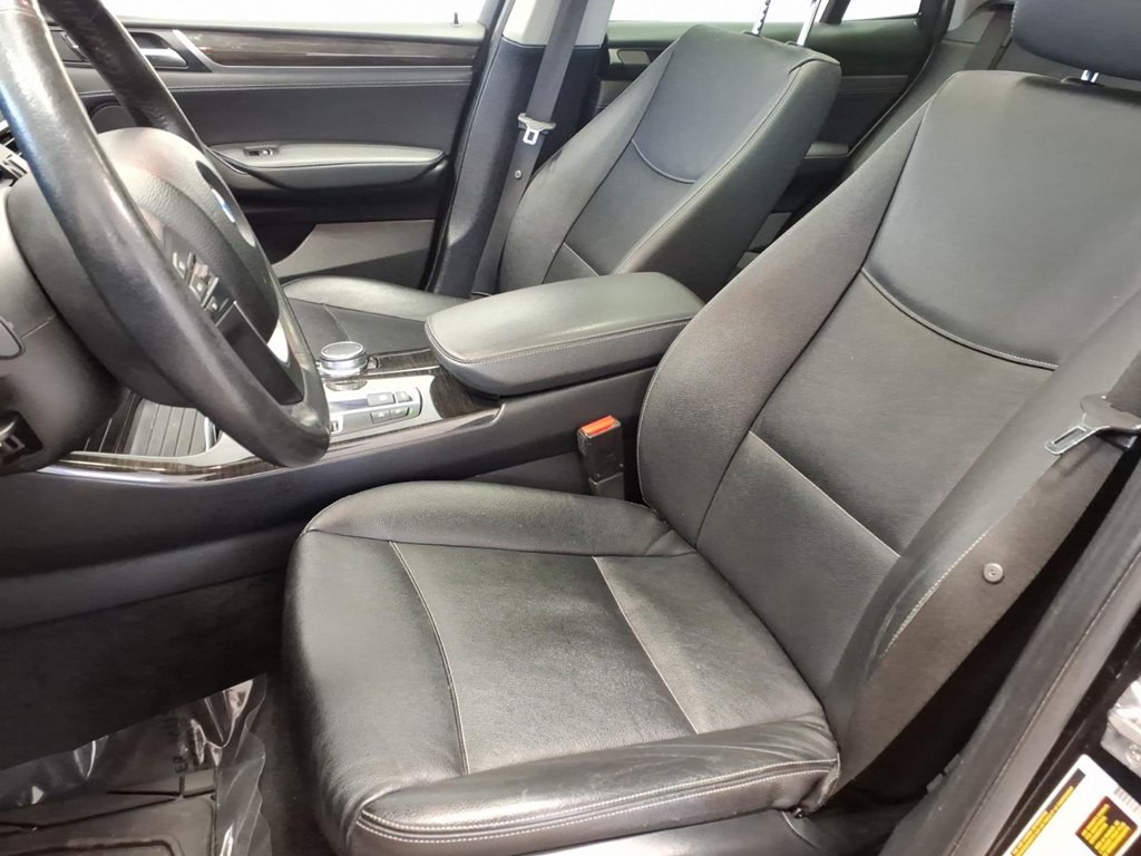 2017 BMW X3 Image 18