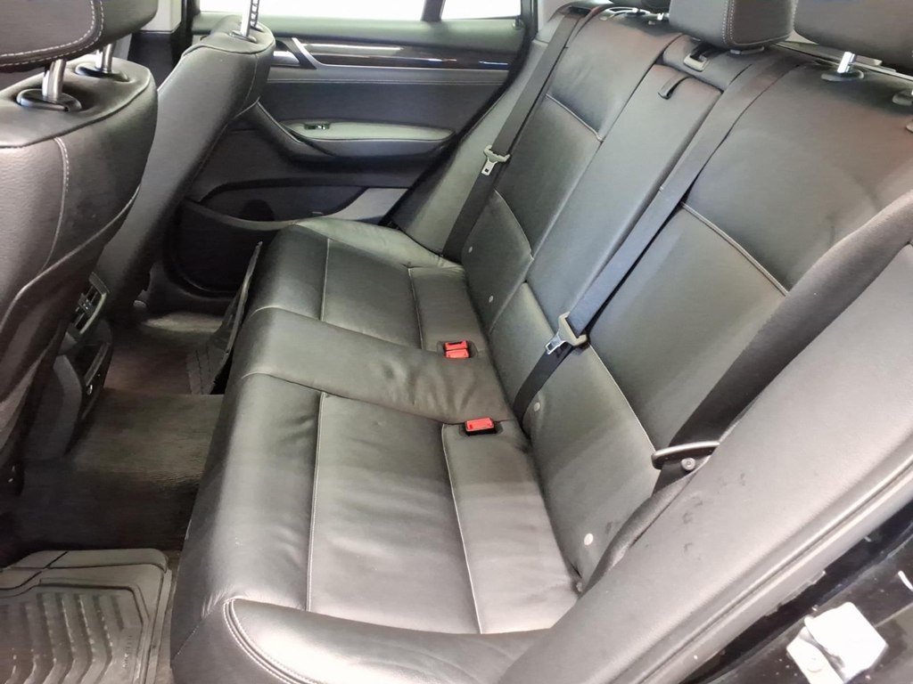 2017 BMW X3 Image 21