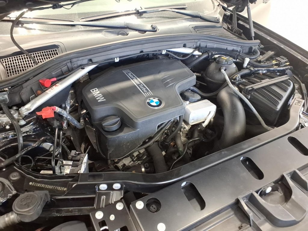 2017 BMW X3 Image 23