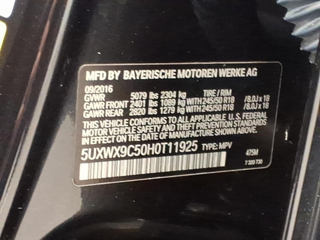 2017 BMW X3 Image 24