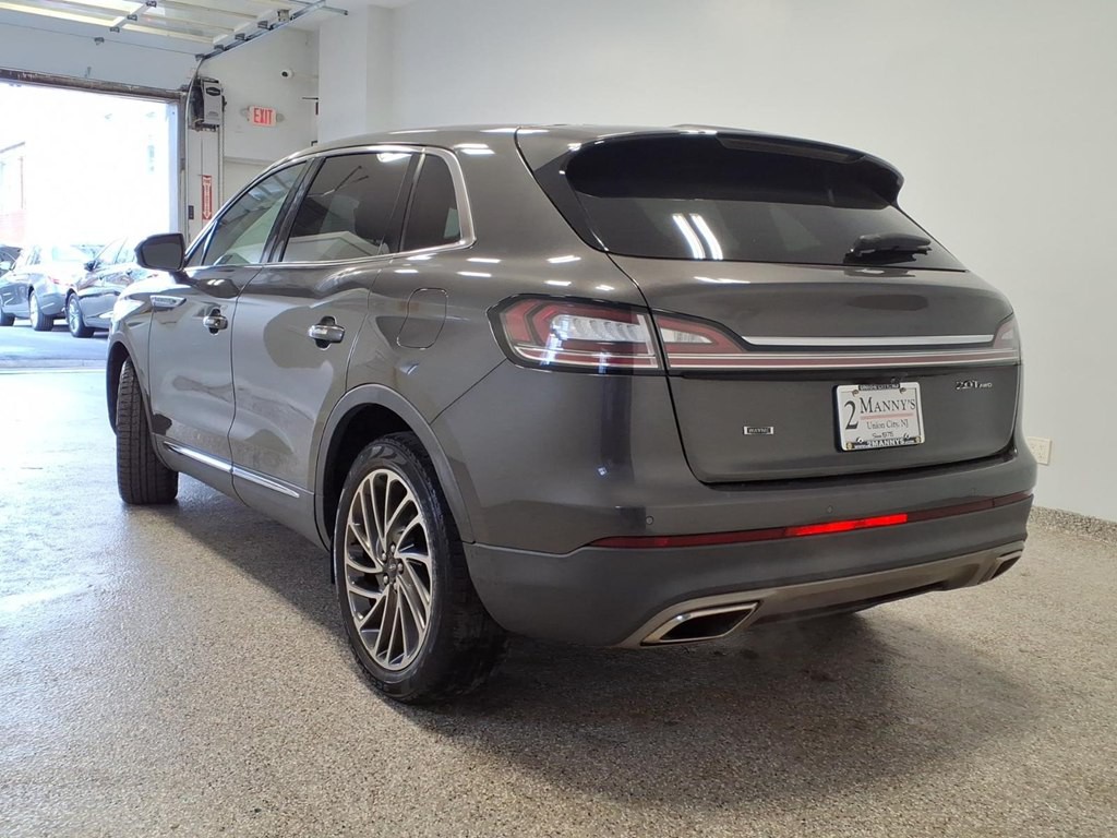 2019 Lincoln Nautilus Image 6