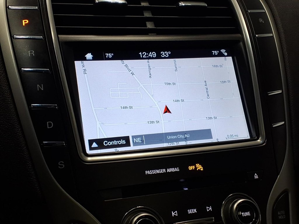 2019 Lincoln Nautilus Image 13