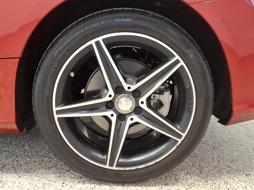 2017 Mercedes-Benz C-Class Image 7