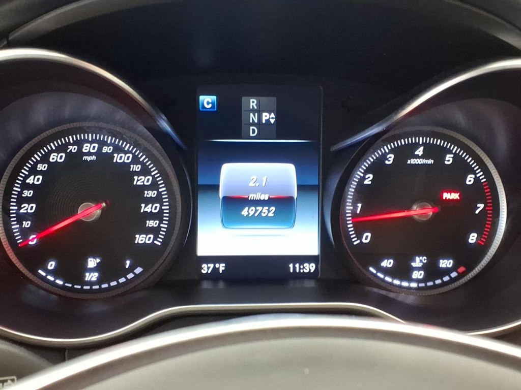 2017 Mercedes-Benz C-Class Image 11