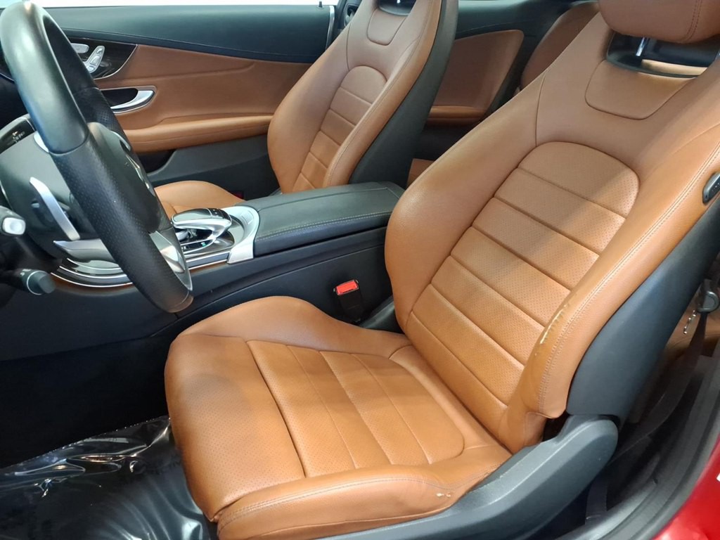 2017 Mercedes-Benz C-Class Image 17