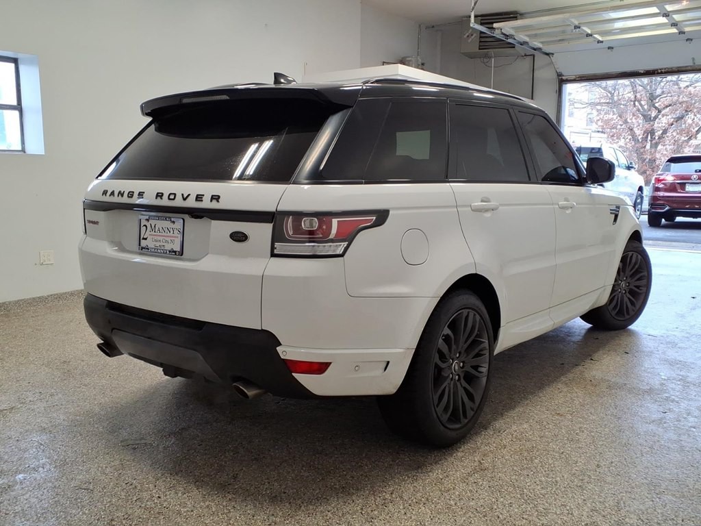 2017 Land Rover Range Rover Sport Image 4