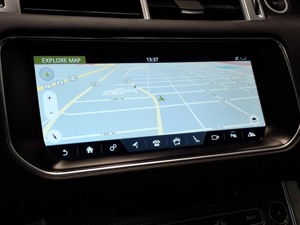 2017 Land Rover Range Rover Sport Image 13