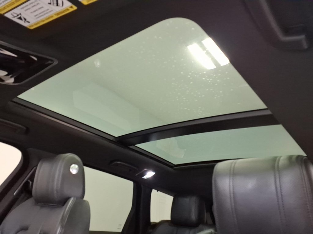 2017 Land Rover Range Rover Sport Image 23