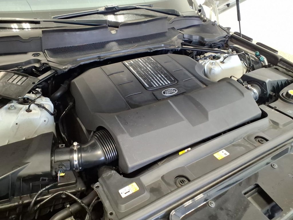 2017 Land Rover Range Rover Sport Image 24