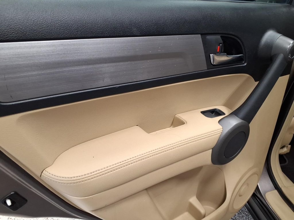 2010 Honda CR-V Image 18