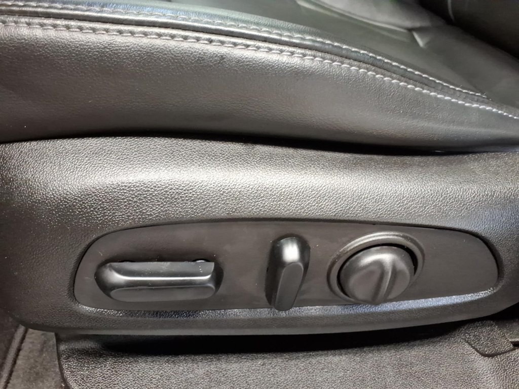 2019 Buick Enclave Image 18