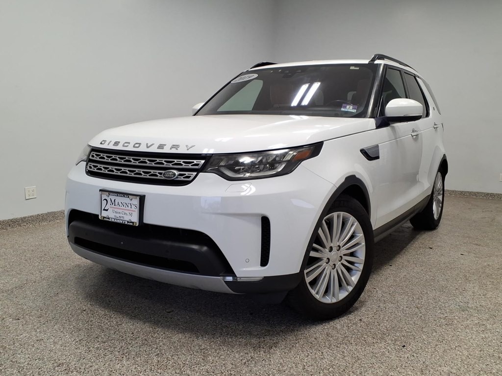 2019 Land Rover Discovery Image 1