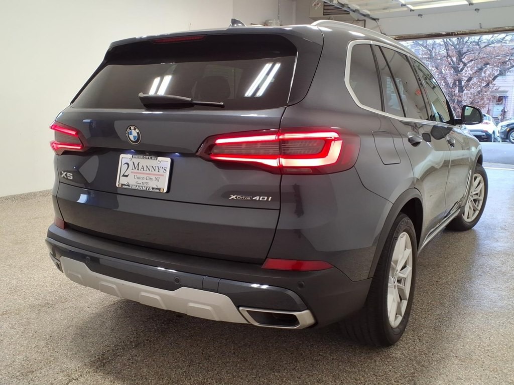 2021 BMW X5 Image 4