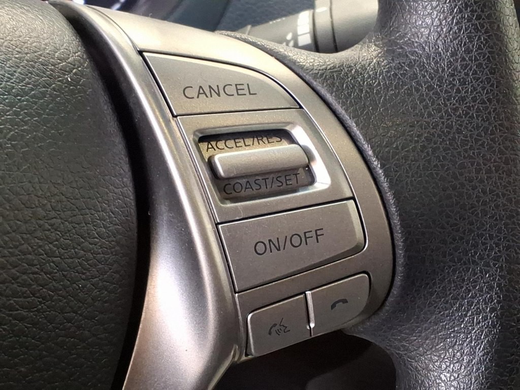 2015 Nissan Altima Image 13