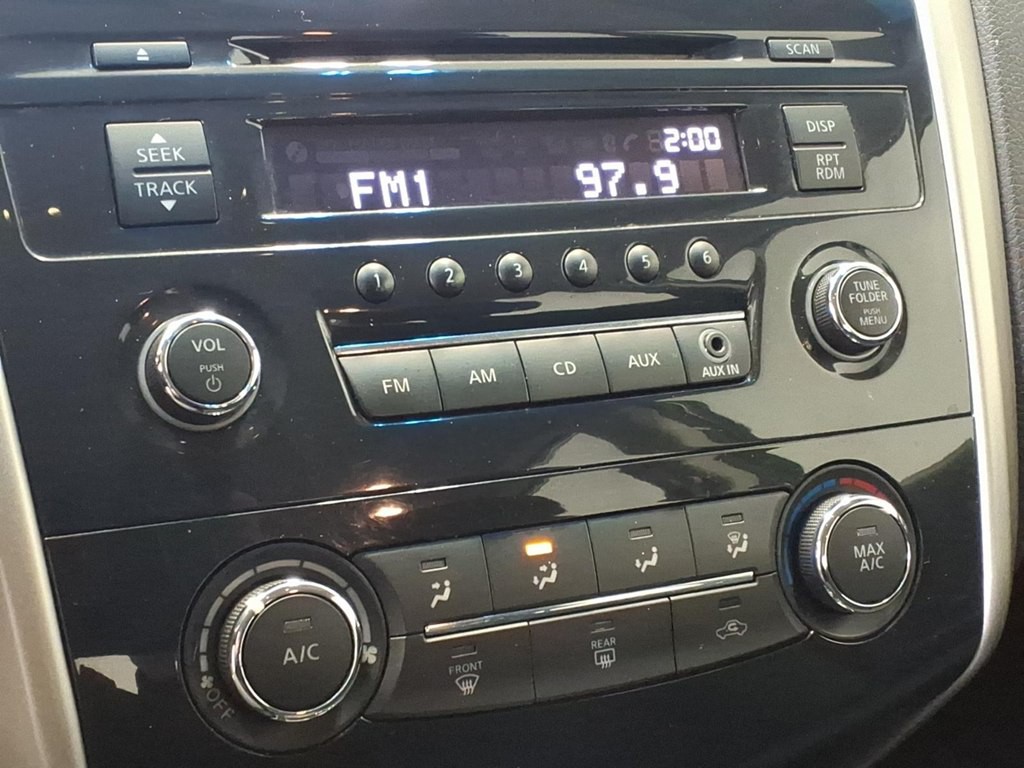 2015 Nissan Altima Image 14