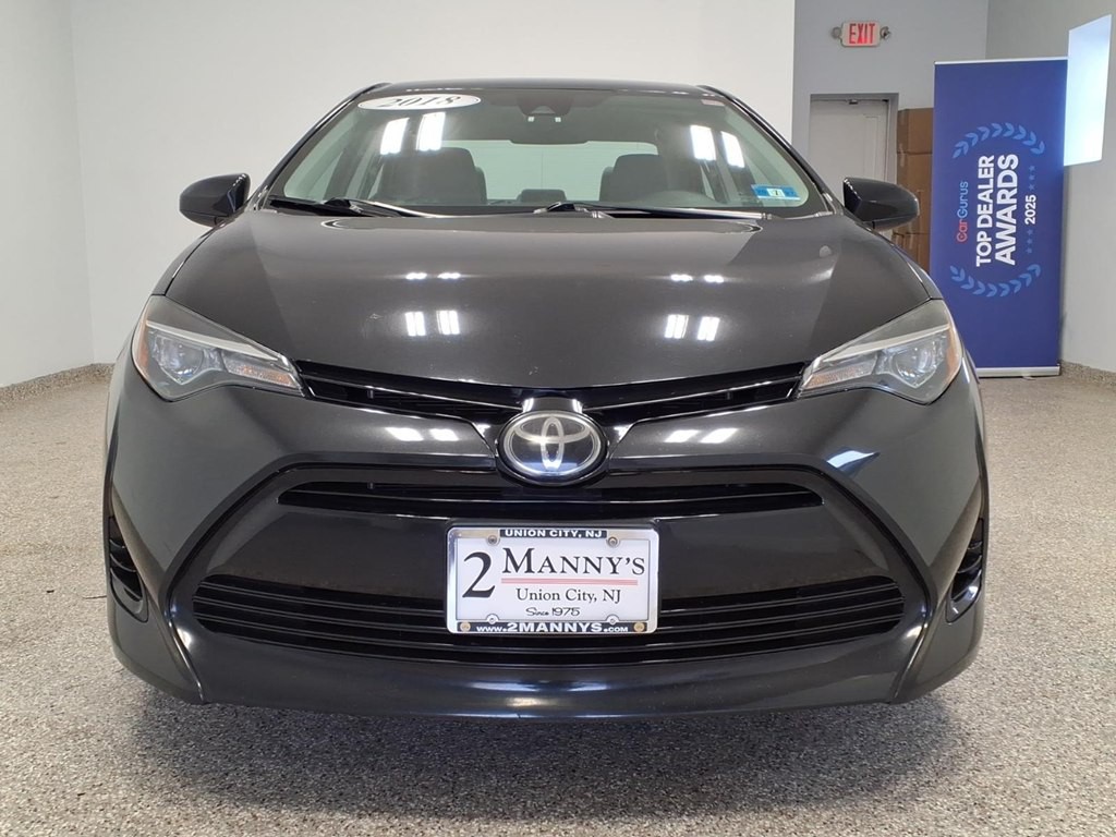 2018 Toyota Corolla Image 2