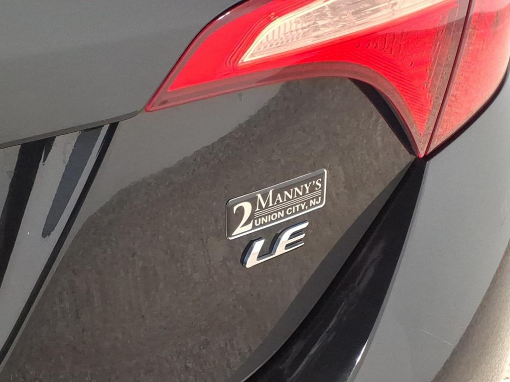 2018 Toyota Corolla Image 23