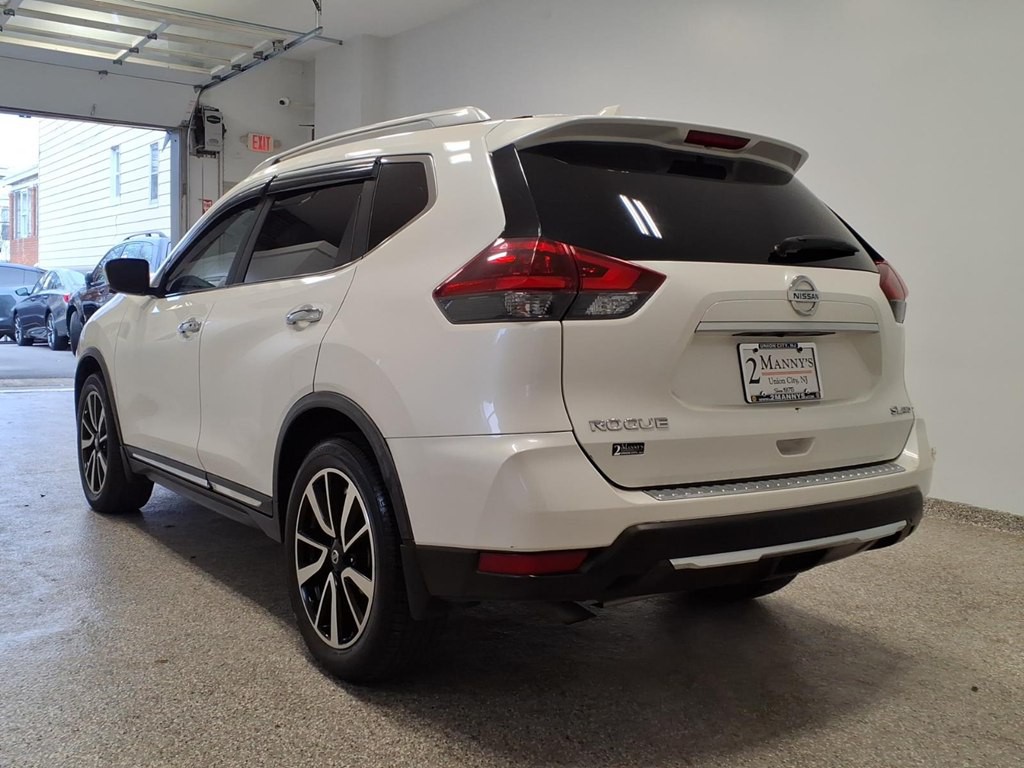 2018 Nissan Rogue Image 6