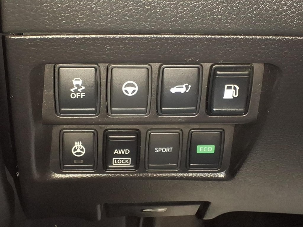 2018 Nissan Rogue Image 10