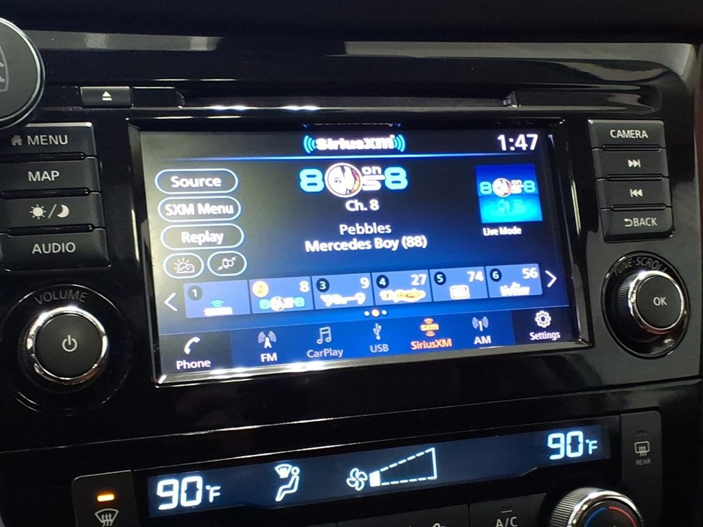 2018 Nissan Rogue Image 16